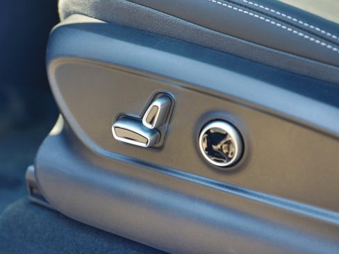 New 2024 Maserati Grecale GT image 22