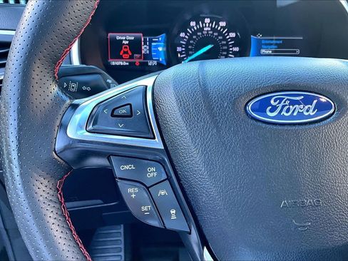 Used 2021 Ford Edge ST-Line w/ Cargo Accessory Package image 23