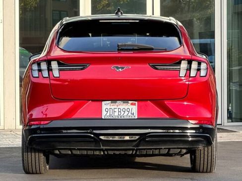 Certified 2022 Ford Mustang Mach-E Premium image 5