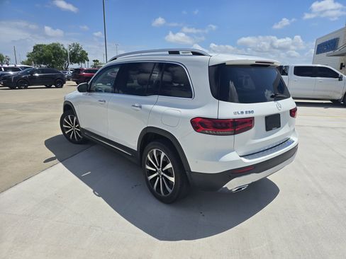 Used 2021 Mercedes-Benz GLB 250 image 5