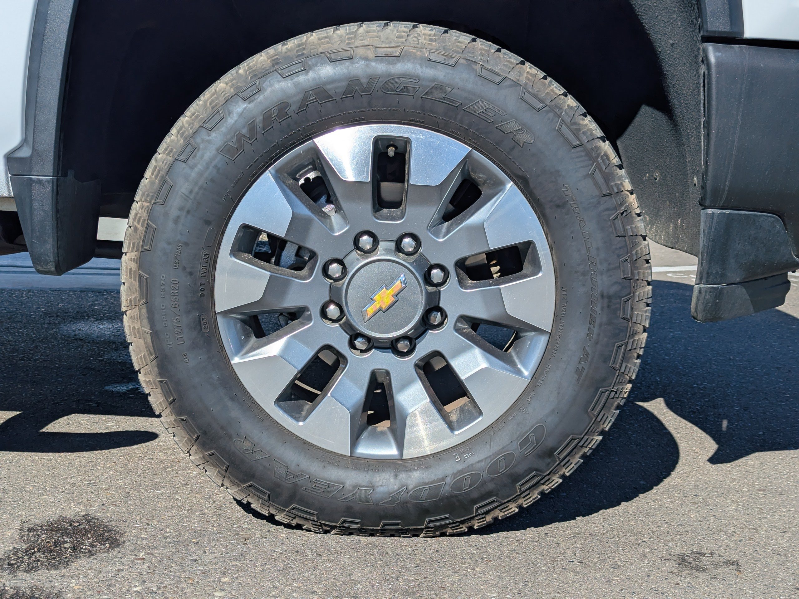 Certified 2023 Chevrolet Silverado 2500 Custom w/ Custom Convenience Package AWD/4WD image 46