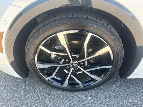 Used 2025 Toyota Prius Plug-In Hybrid w/ Limited Premium Package image 14