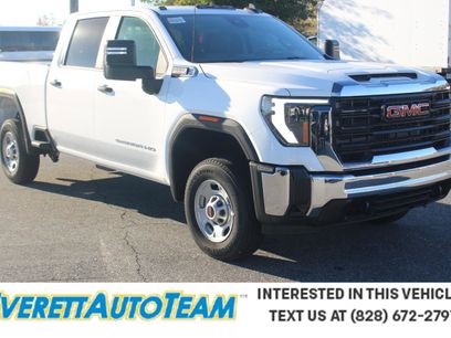 New 2025 GMC Sierra 2500 Pro w/ Convenience Package