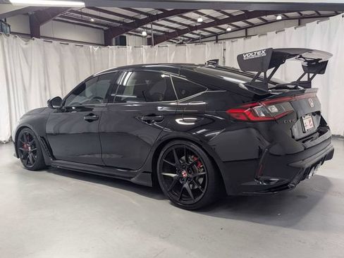 Used 2023 Honda Civic Type R image 4