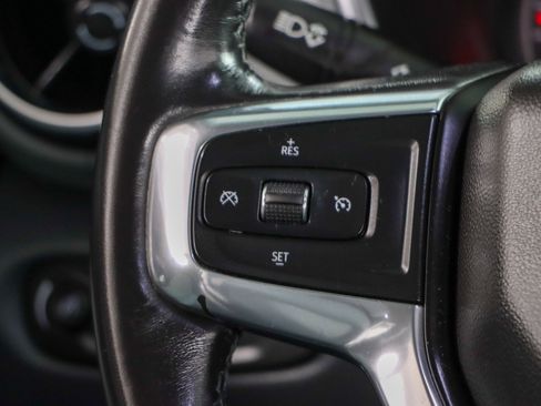 Used 2019 Chevrolet Blazer LT w/ Sound & Technology Package FWD image 13