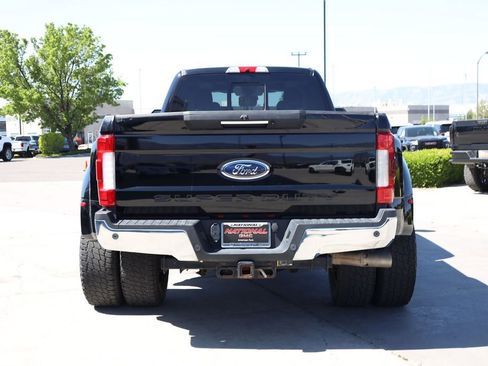 Used 2018 Ford F350 Lariat w/ Lariat Ultimate Package AWD/4WD image 5