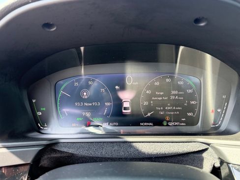 Certified 2024 Honda Accord Sport image 18
