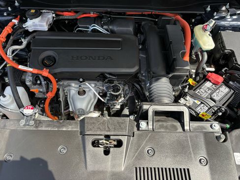Certified 2025 Honda CR-V Sport-L image 32