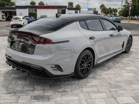 Used 2018 Kia Stinger GT1 AWD/4WD image 8