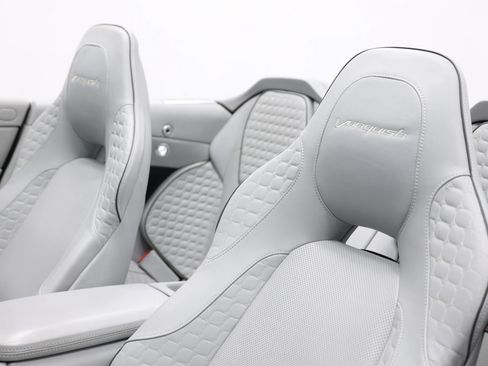 Used 2014 Aston Martin Vanquish Volante RWD image 20