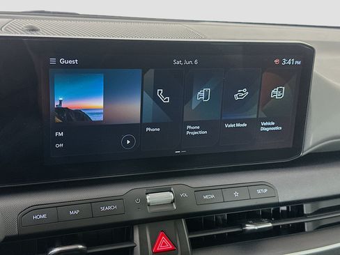 Used 2025 Kia K4 FWD image 19