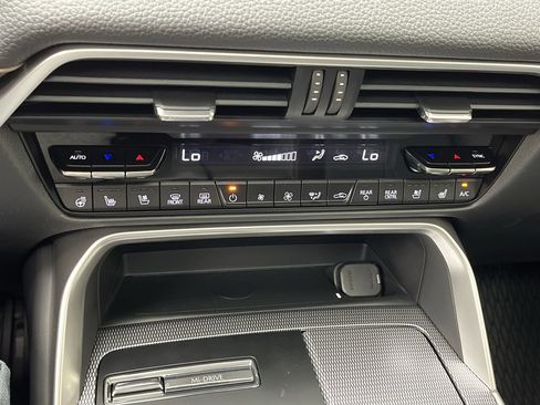 New 2026 MAZDA CX-90 Plug-In Hybrid w/ Preferred AWD/4WD image 21