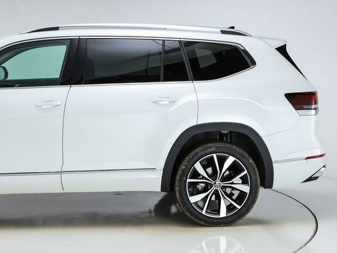 New 2026 Volkswagen Atlas SEL Premium R-Line image 43