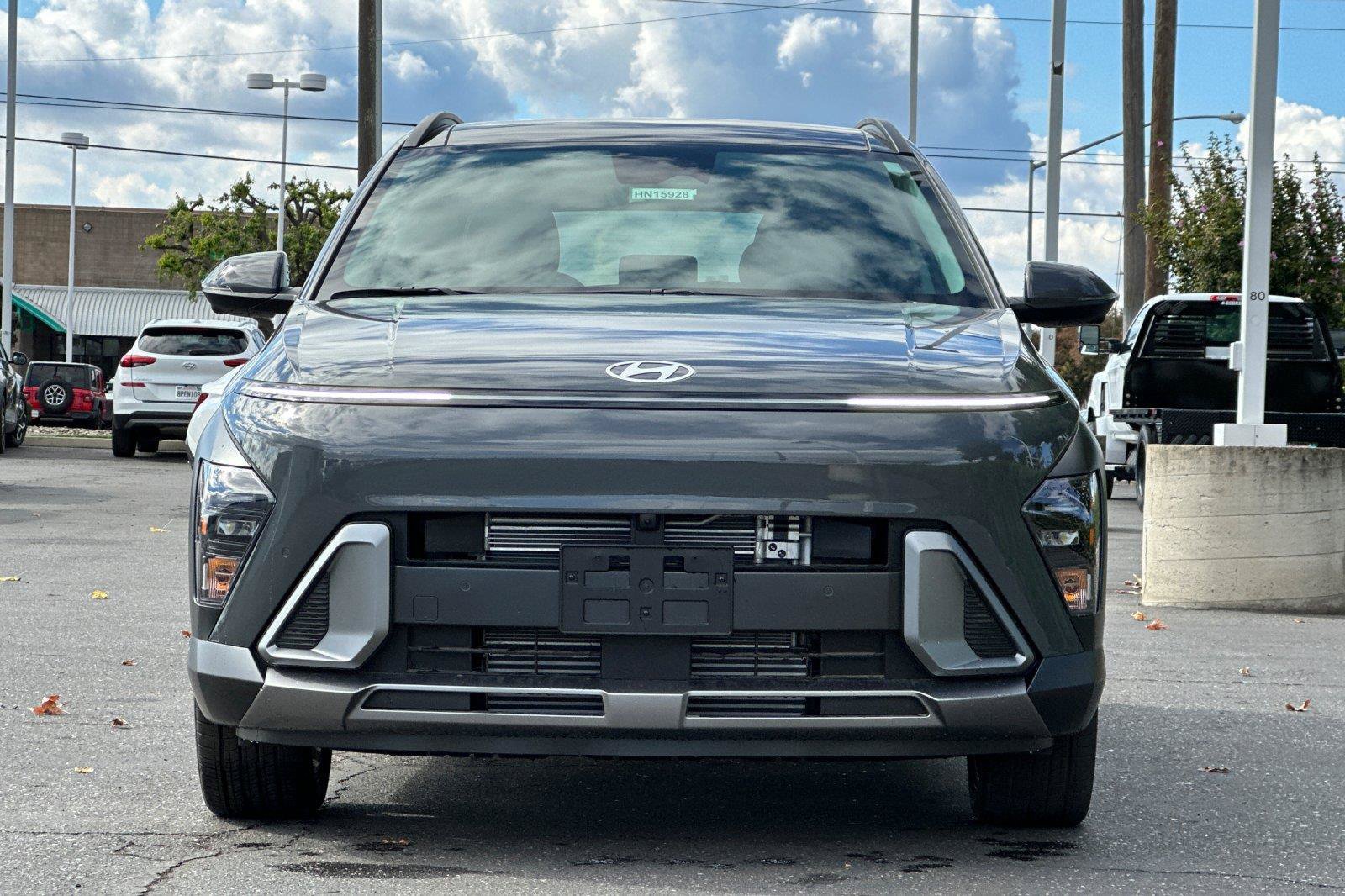 New 2027 Hyundai Kona Limited FWD image 8