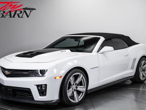 Used 2013 Chevrolet Camaro ZL1 RWD image 9
