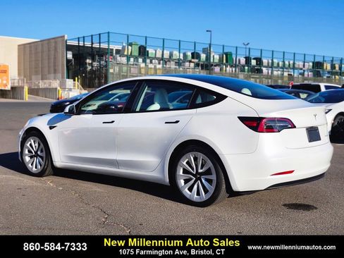 Used 2022 Tesla Model 3 Long Range image 3
