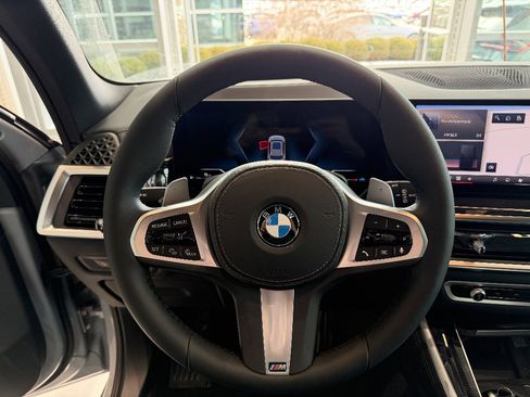 New 2026 BMW X5 xDrive40i AWD/4WD image 9