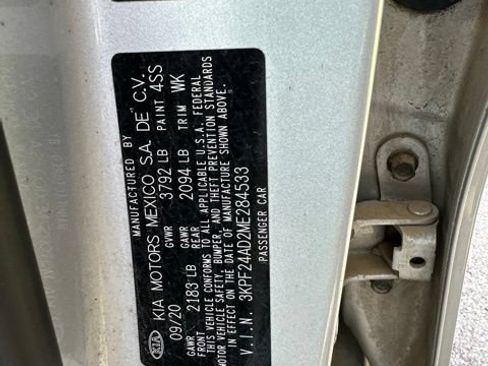 Used 2021 Kia Forte LXS FWD image 39