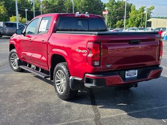 Used 2024 Chevrolet Colorado LT w/ LT Convenience Package II AWD/4WD video 3