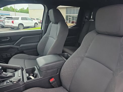Used 2024 Toyota Tacoma SR AWD/4WD image 10