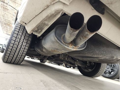 Used 1987 BMW 325i Convertible image 52