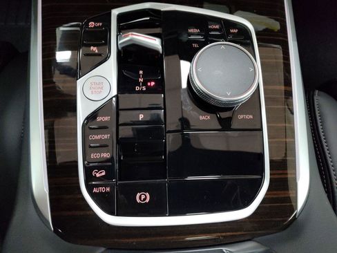 New 2026 BMW X5 xDrive40i w/ Premium Package image 16