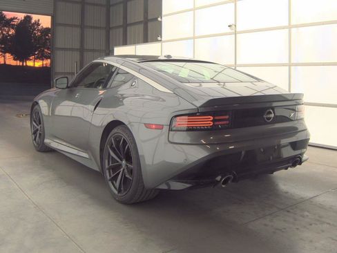 Used 2024 Nissan Z Performance w/ Floor Mat Package RWD image 6