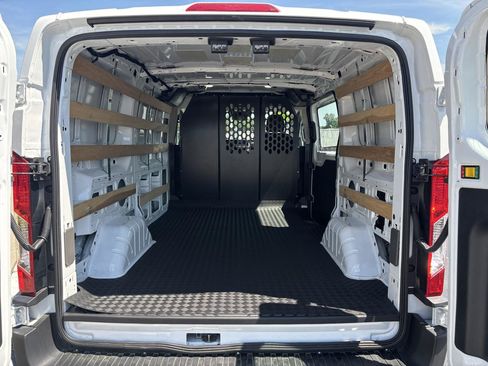 Used 2025 Ford Transit 250 Low Roof w/ Exterior Upgrade Package RWD image 10
