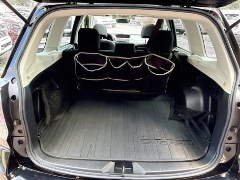 Used 2018 Subaru Forester 2.5i Premium AWD/4WD image 28