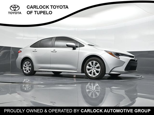Used 2026 Toyota Corolla LE FWD image 43