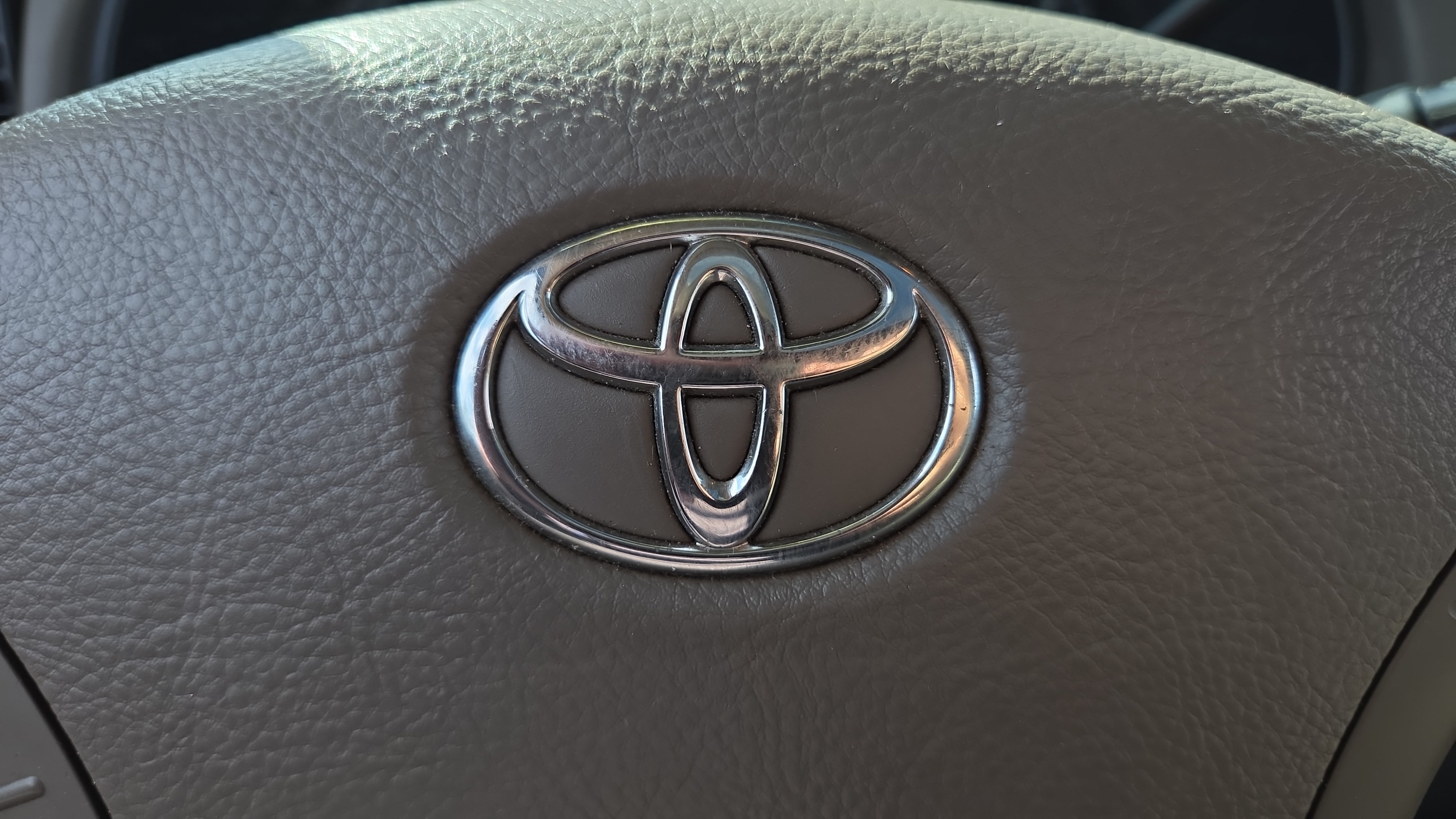Used 2005 Toyota Tundra Limited AWD/4WD image 37