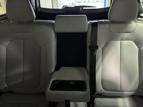 New 2026 Jeep Cherokee Limited image 15