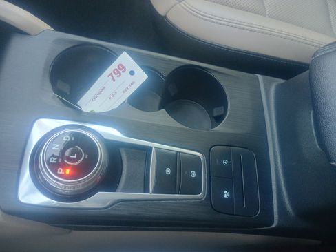 Used 2021 Ford Escape SEL w/ Technology Package image 29