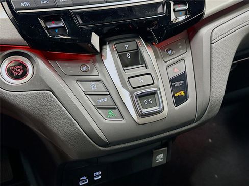 Used 2025 Honda Odyssey Sport-L image 15