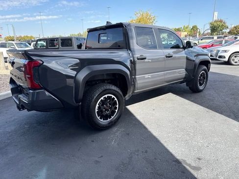 Used 2024 Toyota Tacoma TRD Off-Road w/ TRD Off Road Premium Package AWD/4WD image 6