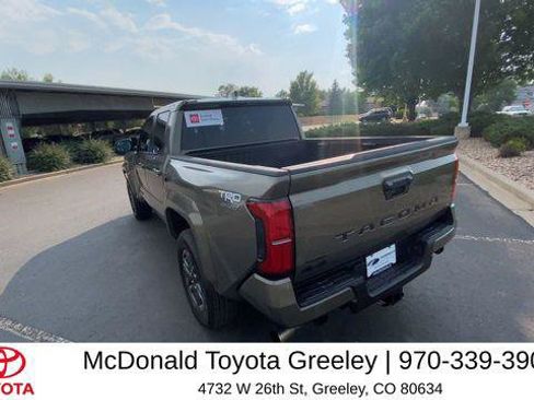 Certified 2025 Toyota Tacoma TRD Sport AWD/4WD image 7