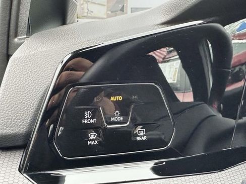 Used 2024 Volkswagen GTI S image 31