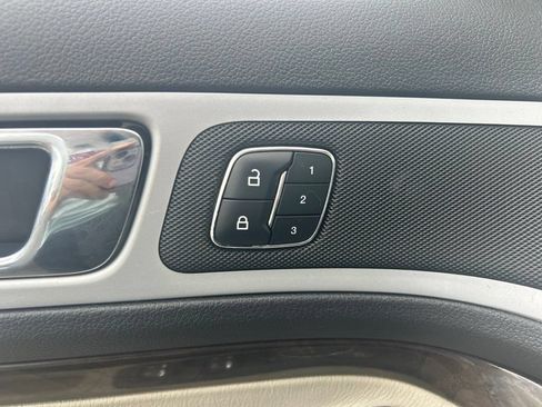 Used 2011 Ford Explorer Limited w/ 301A Rapid Spec Order Code AWD/4WD image 12