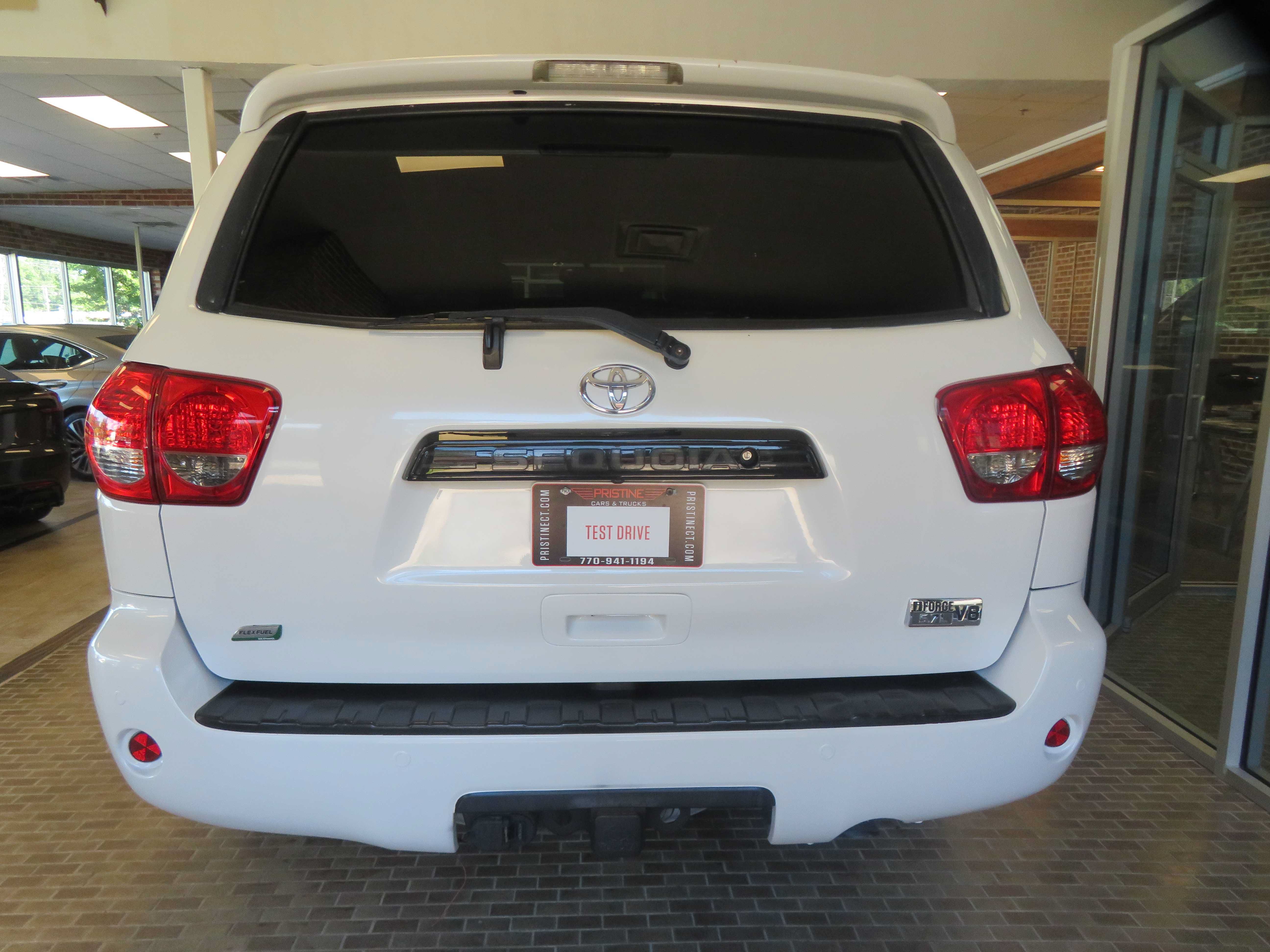 Used 2012 Toyota Sequoia Platinum AWD/4WD image 5