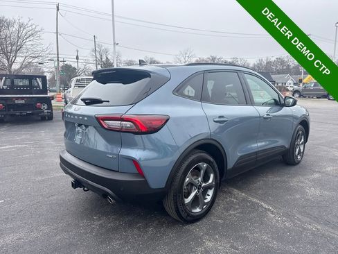 Used 2025 Ford Escape ST-Line Select w/ Tech Pack #1 AWD/4WD image 6