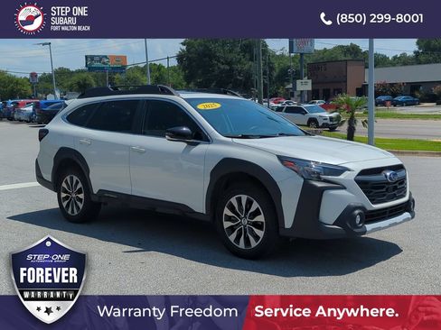 Used 2025 Subaru Outback Limited AWD/4WD image 9