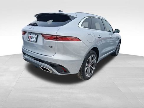 Used 2023 Jaguar F-PACE R-Dynamic S AWD/4WD image 6