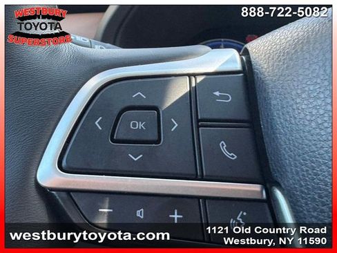 Used 2024 Toyota Grand Highlander AWD image 24