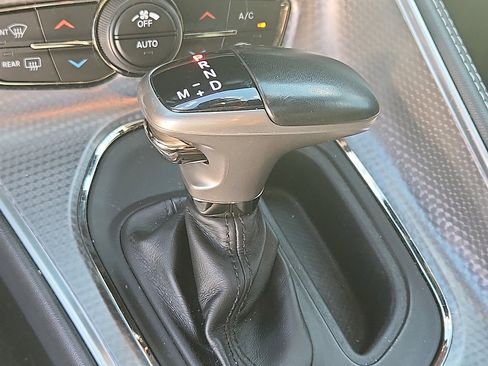 Used 2020 Dodge Challenger SRT Hellcat Redeye image 15