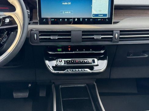 New 2026 Lincoln Corsair Grand Touring image 15