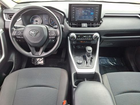 Used 2022 Toyota RAV4 LE AWD/4WD image 15