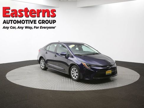 Used 2023 Toyota Corolla LE image 47