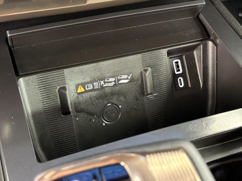 Used 2025 GMC Hummer EV 2X AWD/4WD image 33