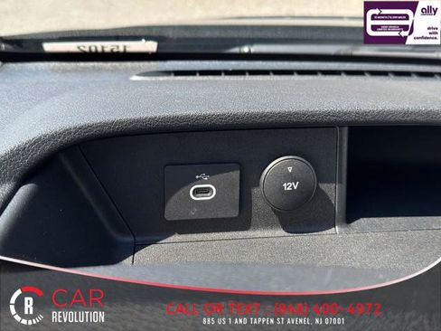 Used 2023 Ford Transit 350 XL image 31