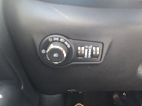 New 2026 Jeep Compass Limited image 11